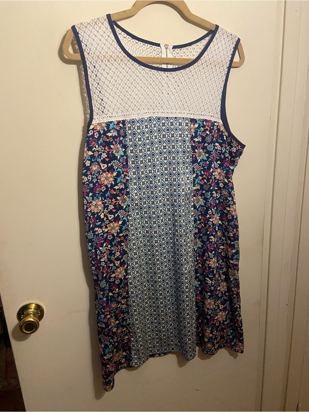 Xhilaration Sleeveless Navy Floral Panel Dress with White Crochet Yoke Size XXL